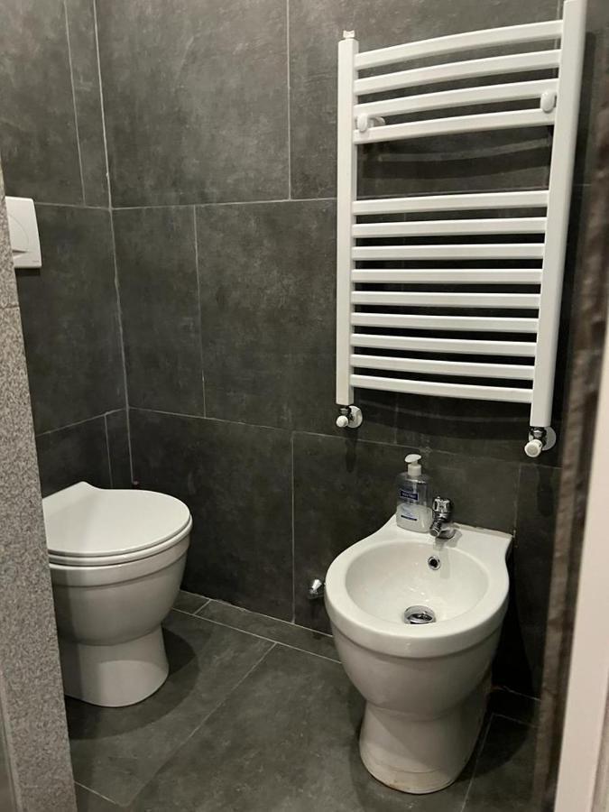 Free ParkingAppartamento Angolo Di Relax!!! Rivoli (Turin) Exterior foto